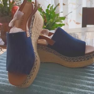 NWOB Just Fab sling-back Espadrille. Size 7